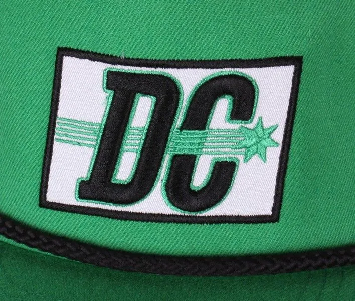 czapka-dc-flasher-truckerka-kolor-zielony
