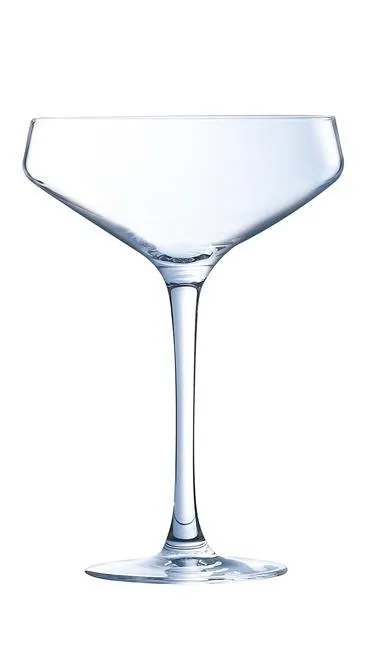 kieliszek-koktajlowy-cabernet