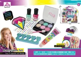 as-101233-makeupandmanicure-97522