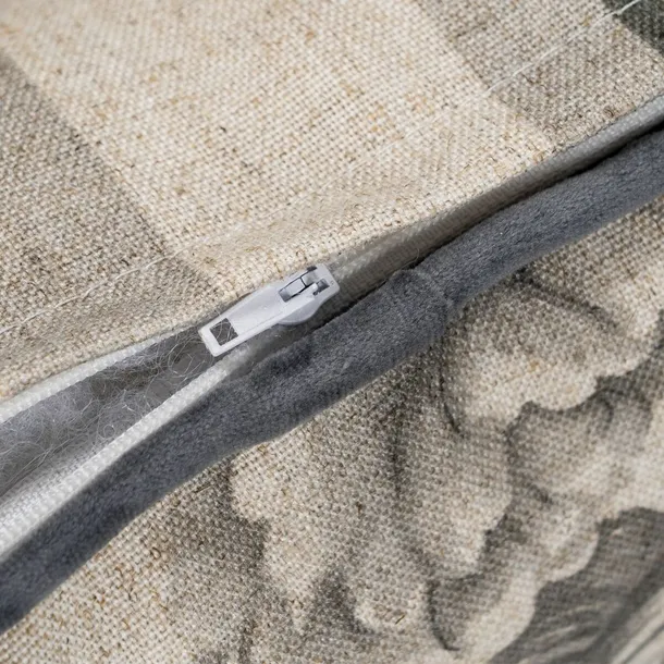 poduszka-poliester-plotno-vtak-45-x-45-cm-stan-nowy