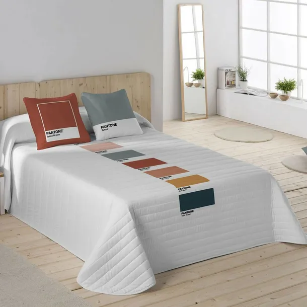 narzuta-fun-deck-c-pantone-material-wykonania-inny-stan-nowy