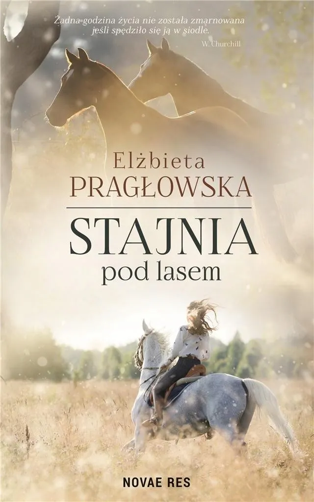 stajnia-pod-lasem