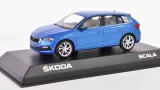 skodaa-skoda-scala-niebieski