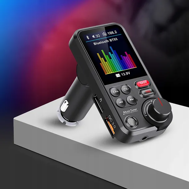 transmiter-samochodowy-bluetooth-fm-ladowarka-23w-model-woltomierz-zestaw-glosnomowiacy