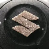 diamentowe-logo-samochodu-suzuki-stan-nowy