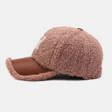 meska-czapka-z-daszkiem-lamb-plush-pu-patchwork-ko-marka-inna