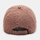 meska-czapka-z-daszkiem-lamb-plush-pu-patchwork-ko-kolor-inny-kolor