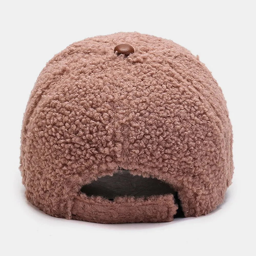 meska-czapka-z-daszkiem-lamb-plush-pu-patchwork-ko-stan-nowy