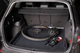 dacia-duster-suv-2017-wklad-do-kufra-waga-z-opakowaniem-1-5-kg