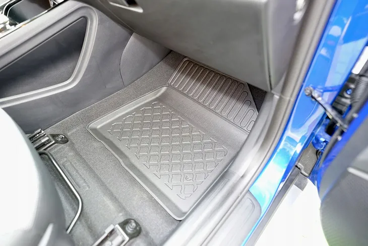 kia-e-soul-2019-dywany-do-auta-waga-z-opakowaniem-1-9-kg