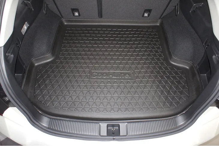 subaru-levorg-2015-wklad-do-kufra-waga-z-opakowaniem-1-6-kg
