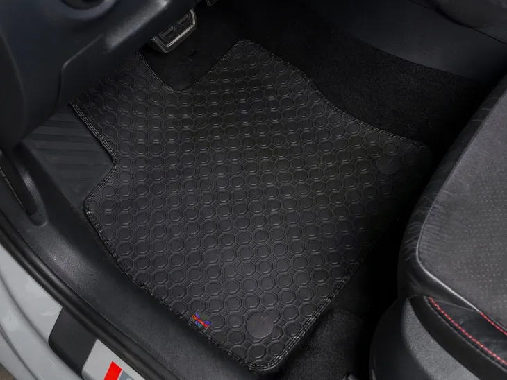 bmw-5-e60-e61-2003-2010-wycieraczki-czarne-informacje-dodatkowe-bezzapachowe-mocowania-w-zestawie