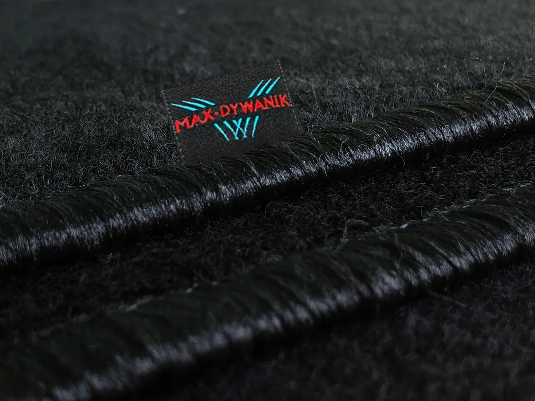 opel-combo-e-2os-2018-dywaniki-samochodowe