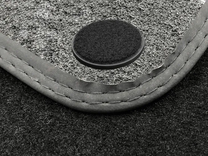 bmw-5-e60-e61-2003-2010-dywaniki-samochodowe-waga-z-opakowaniem-3-kg