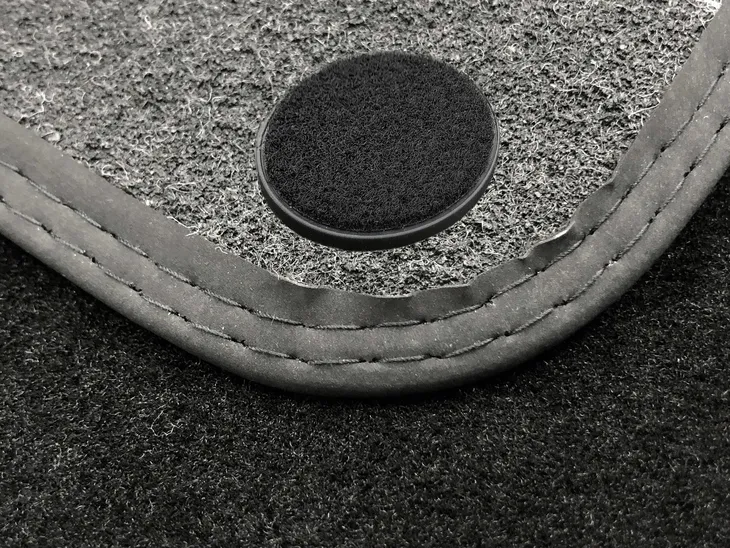 bmw-5-e60-e61-2003-2010-dywaniki-samochodowe-waga-z-opakowaniem-3-kg