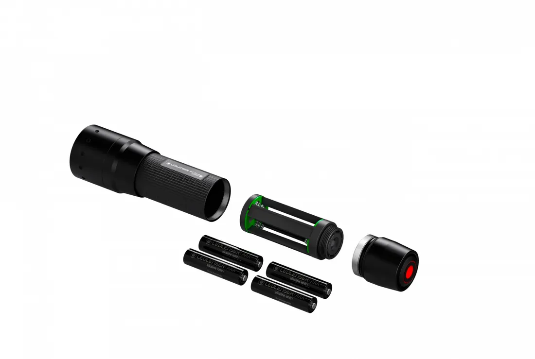 latarka-ledlenser-p7-core-450-lumenow-stan-nowy