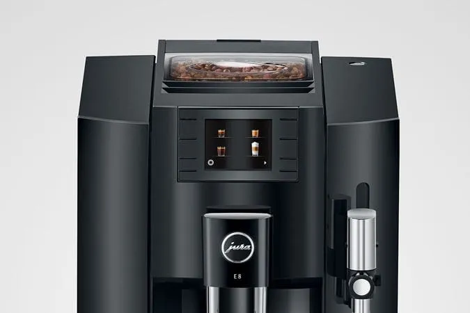 jura-e8-piano-black-eb-kolor-dominujacy-inny