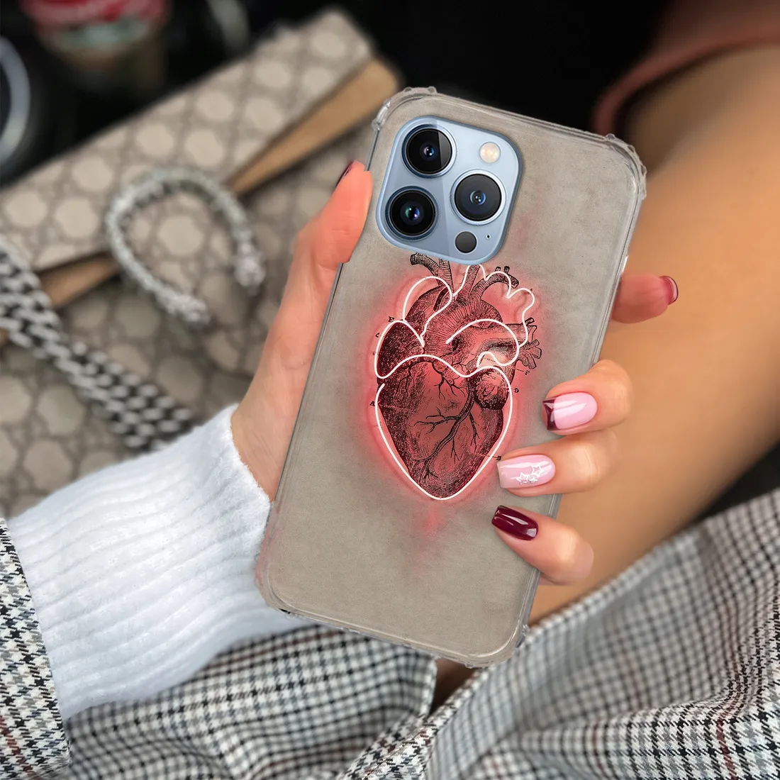 etui-antishock-do-iphone-se2-se3-case-human-wzory