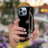 etui-blink-matowy-do-iphone-13-mini-perly-serce-przeznaczenie-apple