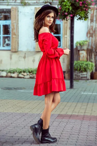 numoco-sukienka-model-daisy-265-4-red-m-marka-inna