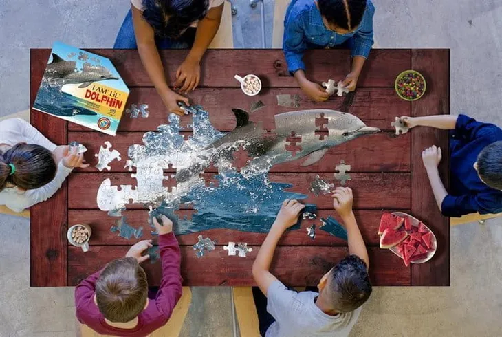 puzzle-konturowe-delfin-100-elementow-madd-capp-plec-brak-informacji