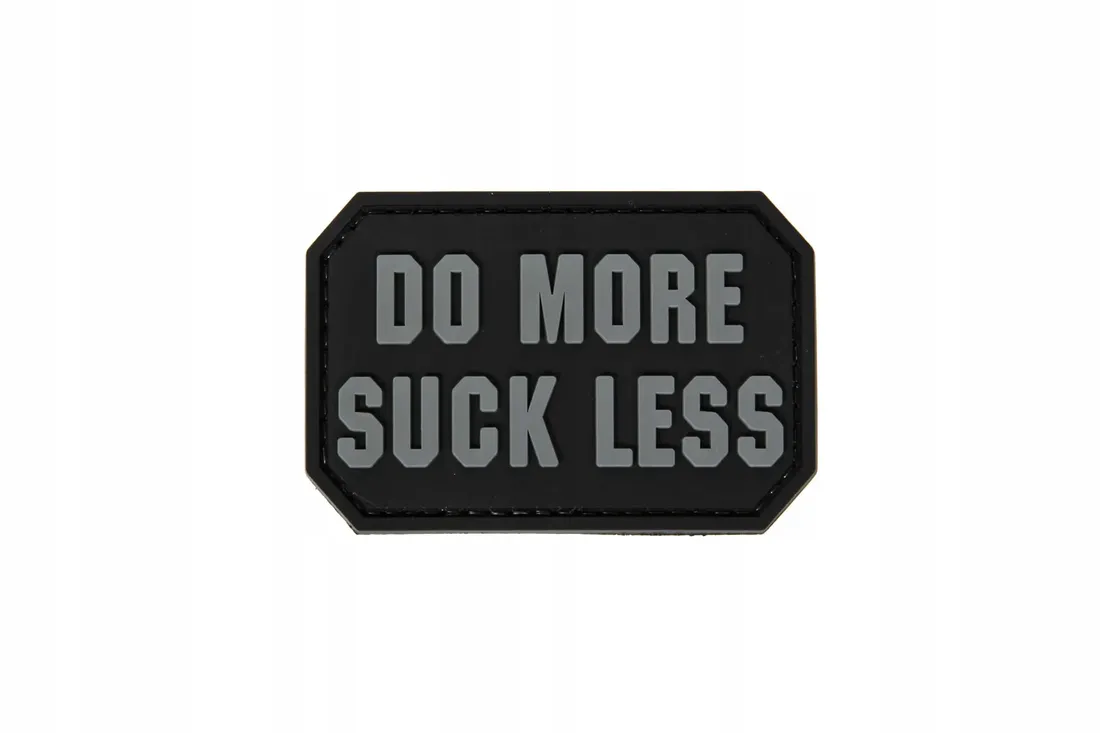 naszywka-pvc-do-more-suck-less