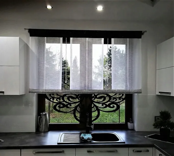 firana-panel-ekranowy-145-x-150-cm-sposob-zawieszania-zabki
