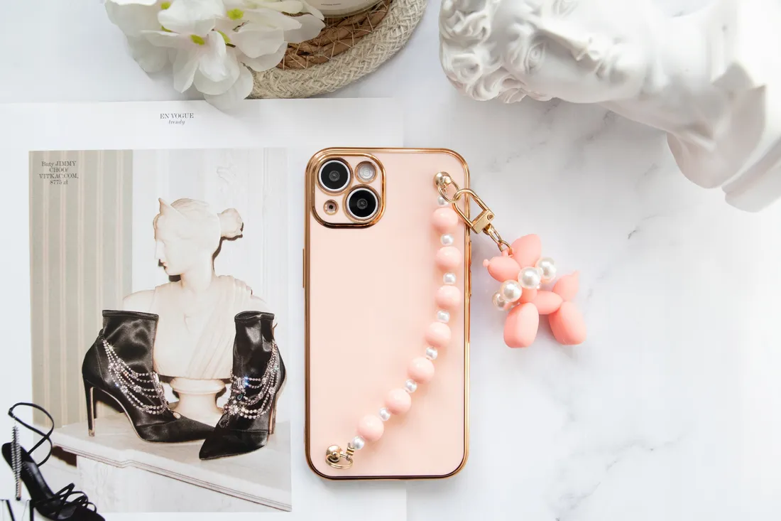 etui-joless-blink-do-iphone-12-mini-lancuszek