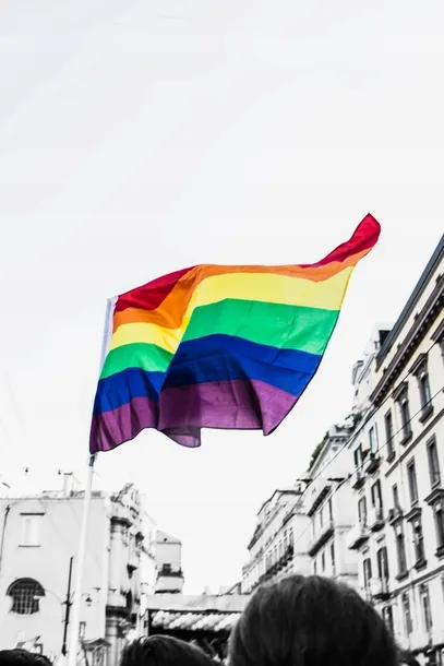 flaga-lgbt-pride-150x90-cm-wysokosc-90-cm