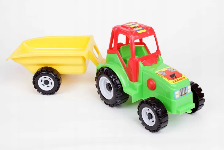 traktor-z-przyczepa-model-206