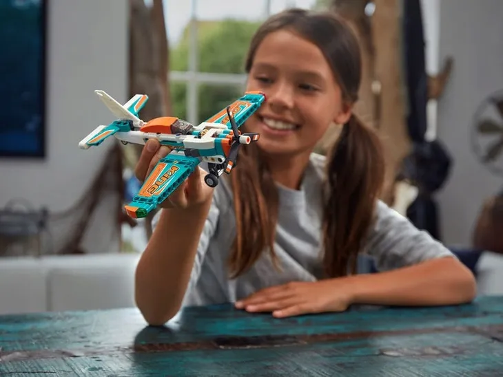 lego-technic-42117-samolot-wyscigowy-waga-z-opakowaniem-0-16-kg