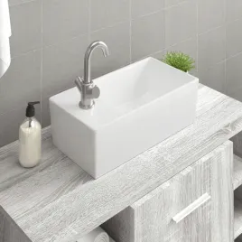 umywalka-biala-48x25x15-cm-ceramiczna