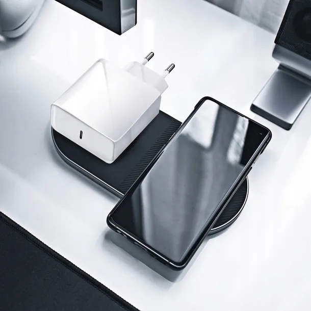 ladowarka-usb-c-45w-do-galaxy-s23-plus-ultra-marka-forcell