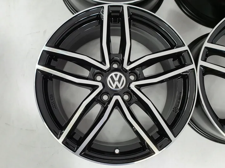 nowe-alufelgi-vw-18-id-3-e1-id-4-e2-ic-5-e2-rozstaw-srub-5x112