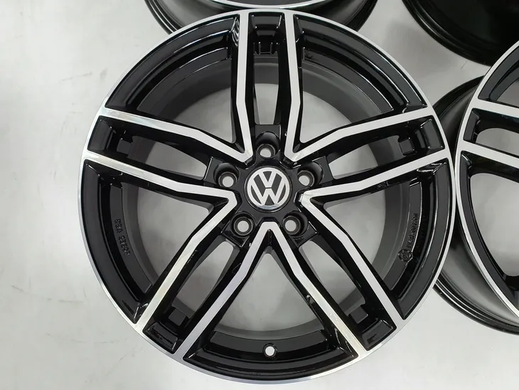 nowe-alufelgi-vw-18-eos-phaeton-sharan-mk1-rozstaw-srub-5x112