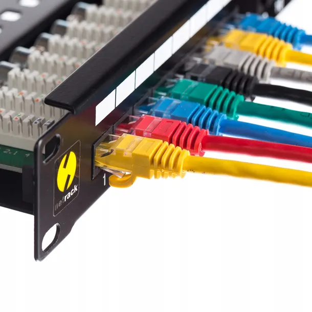 patch-panel-10-12-portow-kat-6e-utp-lsa-stan-nowy-producent-netrack