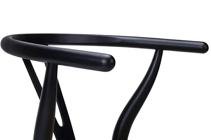 krzeslo-wishbone-czarne-wysokosc-mebla-77-cm