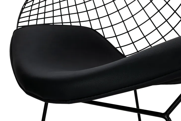 fotel-volier-soft-czarny-glebokosc-mebla-65-cm