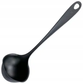 fiskars-chochla-kuchenna-essential