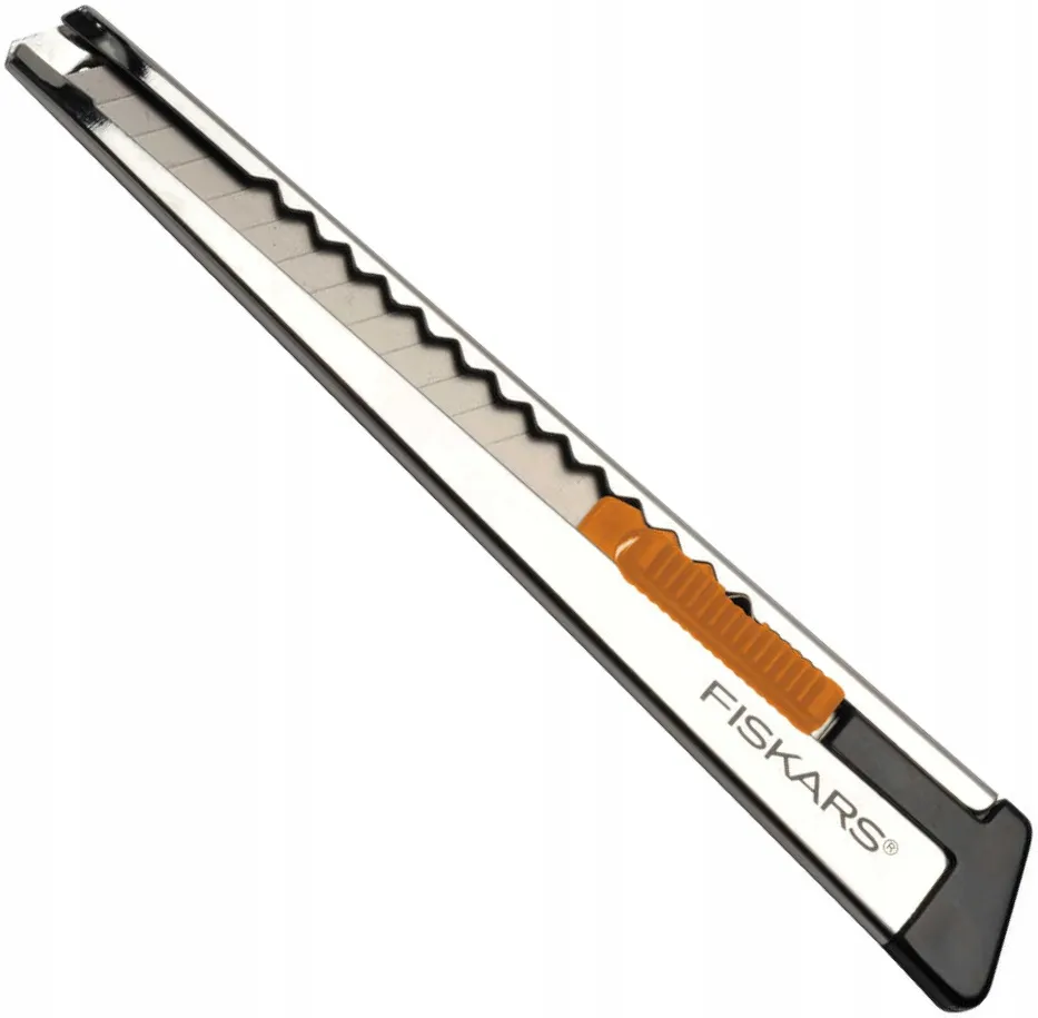 fiskars-nozyk-do-papieru-9-mm