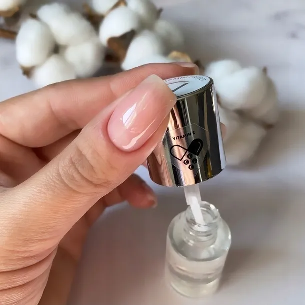 semilac-primer-witaminowy-7ml-waga-z-opakowaniem-0-05-kg