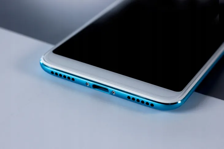 htc-10-3mk-flexibleglass-lite-konstrukcja-otwory-na-czujniki-przyciski-zaokraglone-rogi