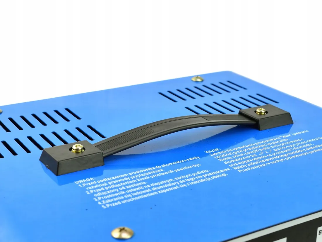 prostownik-samochodowy-do-akumulatorow-12v-24v-model-gzl-50