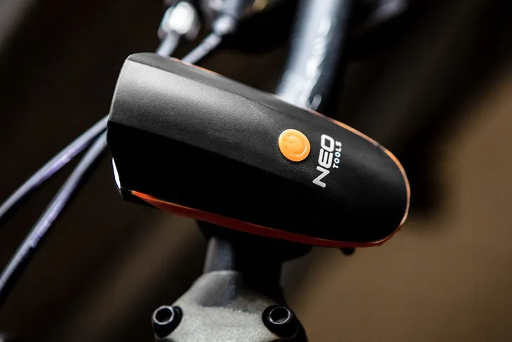 swiatlo-rowerowe-przednie-kod-producenta-91-004