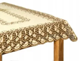 obrus-prostokatny-zakardowy-180x130-krem-c-zloty