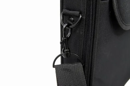 torba-na-notebooka-laptopa-156-czarna-esperanza-liczba-komor-2