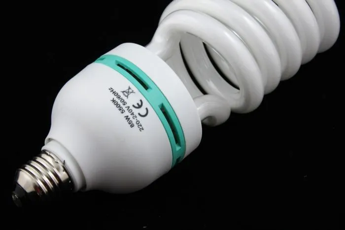 swiatlo-ciagle-2x-zarowka-e27-85w-400w-800w-kod-producenta-sb3813