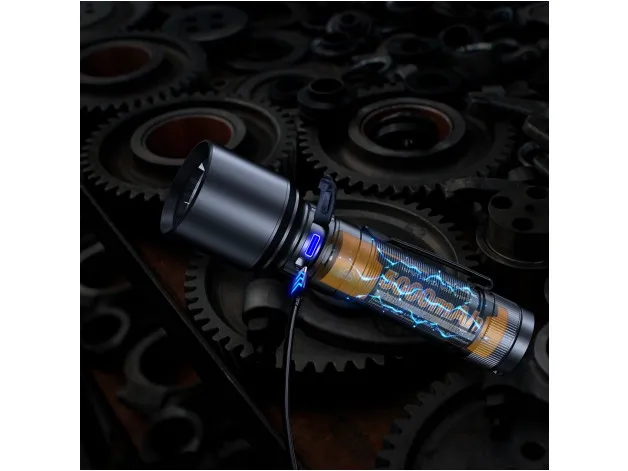 latarka-diodowa-fenix-c7-producent-fenix