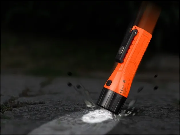 latarka-diodowa-fenix-wf11e-producent-fenix