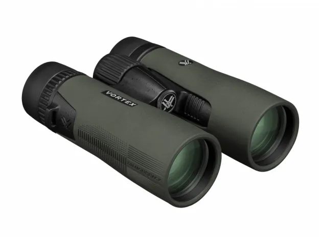 lornetka-vortex-diamondback-hd-8x42